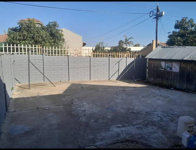 3 BEDROOM PROPERTY TO RENT IN BENDOR